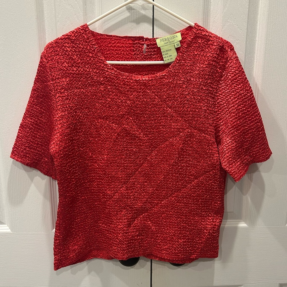 Vintage Persona Red Popcorn Short Sleeve Top Size Medium